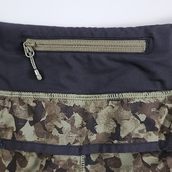 Lululemon Run Speed Short Mystic Jungle Fatigue Camo Green Black Stretch Size 6 - Picture 11 of 16